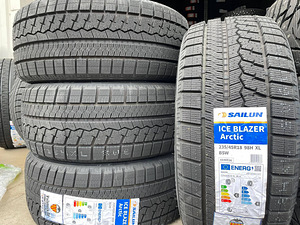 235/45/R18 Sailun Iceblazer Arctic 98H XL BSW (1 foto / 1)