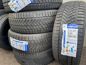 235/55/R19 Winrun Winter-Max WR22 105V lamell m+s (1 foto / 1)