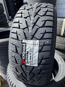 225/40/18 Yokohama Iceguard IG55 naastrehvid 92T XL (1 foto / 1)