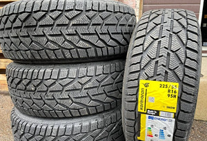 225/55/17 Kormoran Snow by Michelin 101v xl (1 foto / 1)