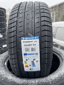 235/45/17 Triangle Effexsport th202 97y (1 foto / 1)