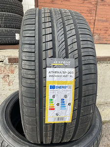 255/40/21 Austone SP303 102y xl