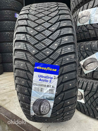 225/45/18 Goodyear Ultragrip Arctic2 95t xl naastrehvid