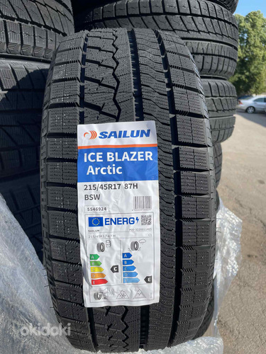 215/45/17 Sailun Iceblazer Arctic 87h