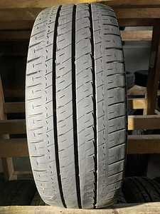 235/65/16c michelin agilis 5mm (1 foto / 1)