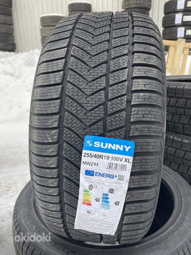 255/40R19 Sunny NW211 100V XL