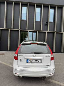 HYUNDAI I30 CW SPORT (5 foto / 11)