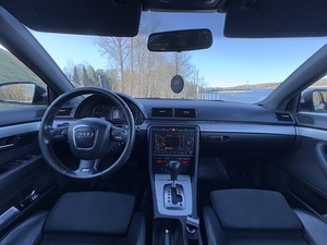 AUDI A4 S-LINE 2.7d 2007a. (5 foto / 8)