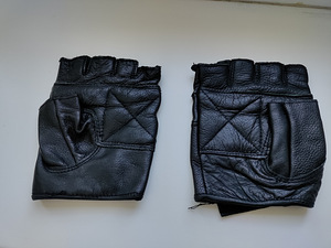 Kindad nahast/ mootorrata kindad/ genuine leather (4 foto / 4)