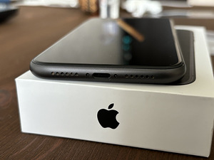 iPhone 11 64 Gb/ 97% / имеется чек (5 фото из 9)