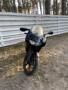 Aprilia RS 50 2005 (2 foto / 4)