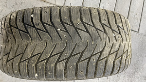 BMW 17” veljed naastrehvidega (6 foto / 6)