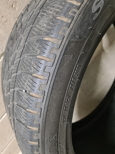Lamellrehvid 275/40 R21 Pirelli Scorpion 4 tk., kasutatud (4 foto / 10)