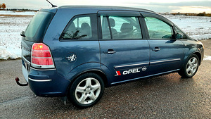 OPEL ZAFIRA (3 foto / 9)