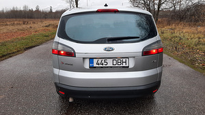 FORD S-MAX (3 фото из 11)