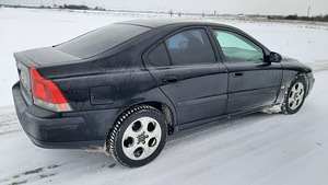 Volvo s60 (4 фото из 9)