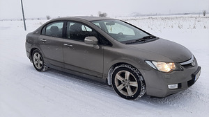 HONDA CIVIC (5 foto / 10)