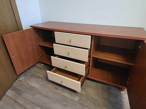 Suur ja tugev puidust kummut 147x73x47,5cm (4 foto / 10)