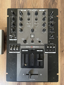 DENON DN-X300 & TUBE ULTRAGAIN MIC200 (2 foto / 4)