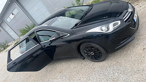 Hyundai i40 2013 (4 foto / 7)