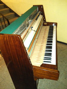 Klaveri ,pianiino utiliseerimine (2 foto / 3)