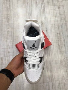 Nike tossud Air Jordan 4 Military Black (2 foto / 4)