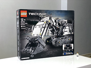 Lego Technic 42100 Liebherr R 9800 Excavator RC Lego Tehnik (1 foto / 10)
