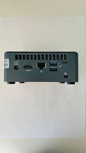 Intel NUC (2 foto / 3)