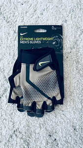 Nike Treeningkindad (1 foto / 2)