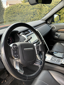 Land Rover Discovery 5 (5 foto / 14)