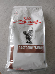Royal Canin Gastro Intestinal Cats Dry Food Adult 2 kg (1 foto / 2)