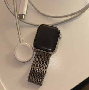 Apple Watch SE GPS (2nd Generation)