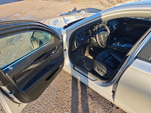 Varuosadeks BMW 730d (5 foto / 8)