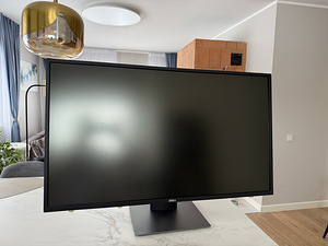 Dell monitor P4317Q 43’’