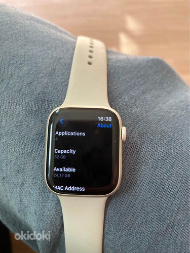 Apple Watch Series 8 (GPS) (foto #1)