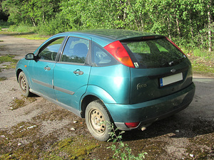 Ford Focus Mk1 1.8 TDDI 90 varuosadeks (2 foto / 8)