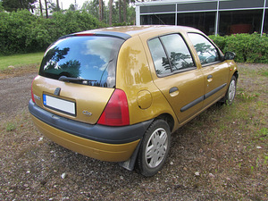 Renault Clio ll Phase l varuosadeks (3 foto / 5)