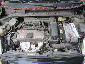 Citroen C2 VTR 1.4i Sensodrive ls 127000 varuosadeks (7 foto / 9)