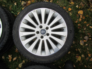 Оригинальные диски Ford Galaxy R17 5x108 (5 фото из 7)