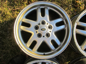 Литые диски Range Rover R18 5x120 (9 фото из 9)