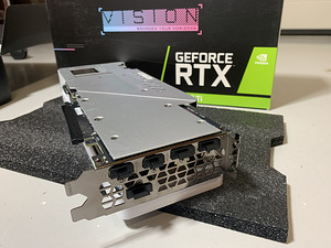 Gigabyte GeForce RTX 3080 Ti VISION OC (3 foto / 7)