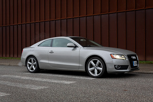 Audi A5 Quattro 195 kW 2009 (4 foto / 6)