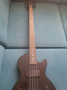 Epiphone Limited Edition Les Paul Special Bass Black (2 foto / 3)