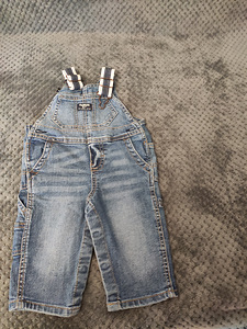 OshGosh teksapüksid, 9 kuud
