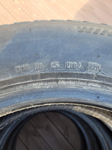 Müüa Pirelli lamellrehvid 4tk, 225/60/R18 6mm, DOT20 (5 foto / 5)