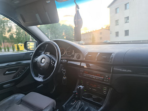 BMW 530D 142kw FACELIFT (7 foto / 9)