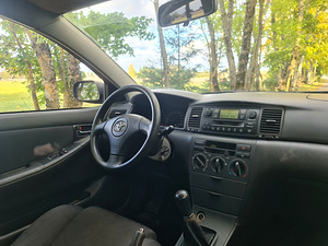 Toyota Corolla 1.4 (7 foto / 11)