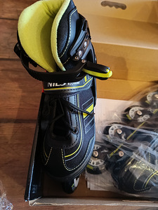 Rulluisud Nils Extreme (suurus 34-38) (6 foto / 8)