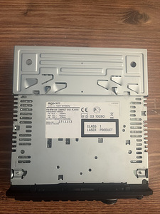 Sony CDX-GT450U (3 foto / 4)