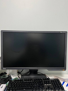 BENQ XL2411P 144hz (1 foto / 2)
